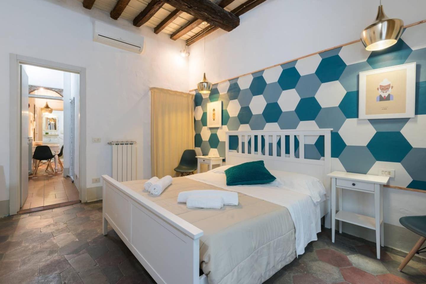 F4 - Santa Croce One Bedroom Flat 2 To 4 Guests Firenze Eksteriør bilde